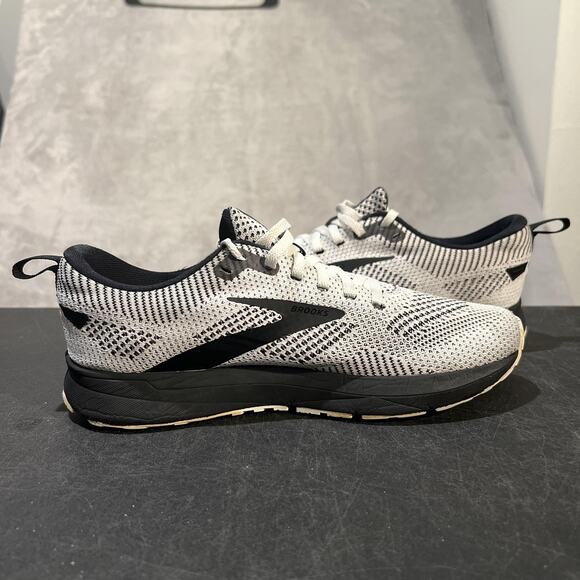 Brooks Revel 5 Shoes Womens Size 8.5 Knit Running 1203611B121 Sneakers - Picture 6 of 10